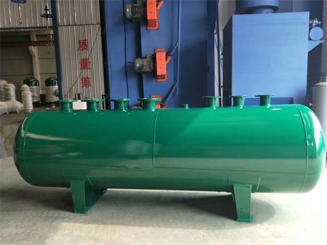 乐至乐至乐至蒸汽分气缸